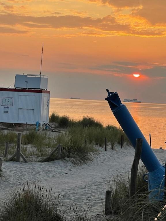 Exclusive Fewo In Warnemuende, 150M To The Beach, 2 Bathrooms, 2 Bedrooms, Sauna, Wifi And Much More. Росток Экстерьер фото